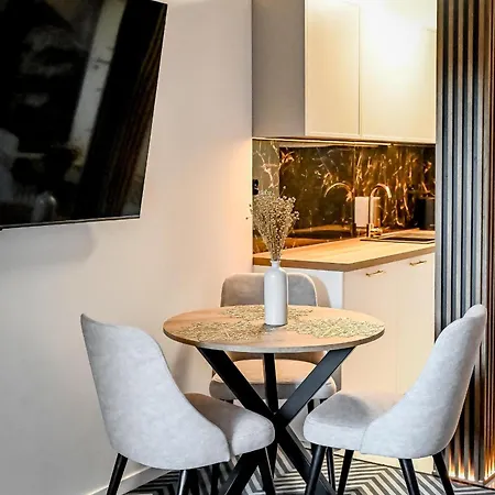 Emi Krupowki 자코파네